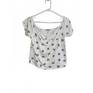 Charlotte Russe White Floral Print Short Sleeve Top XL